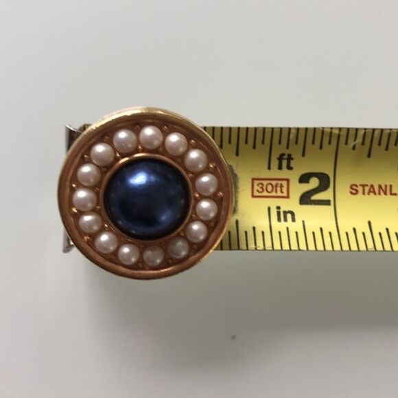 Vintage Liz Claiborne earrings - Picture 4 of 4